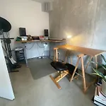 Modern Sunny Flat In Neukolln