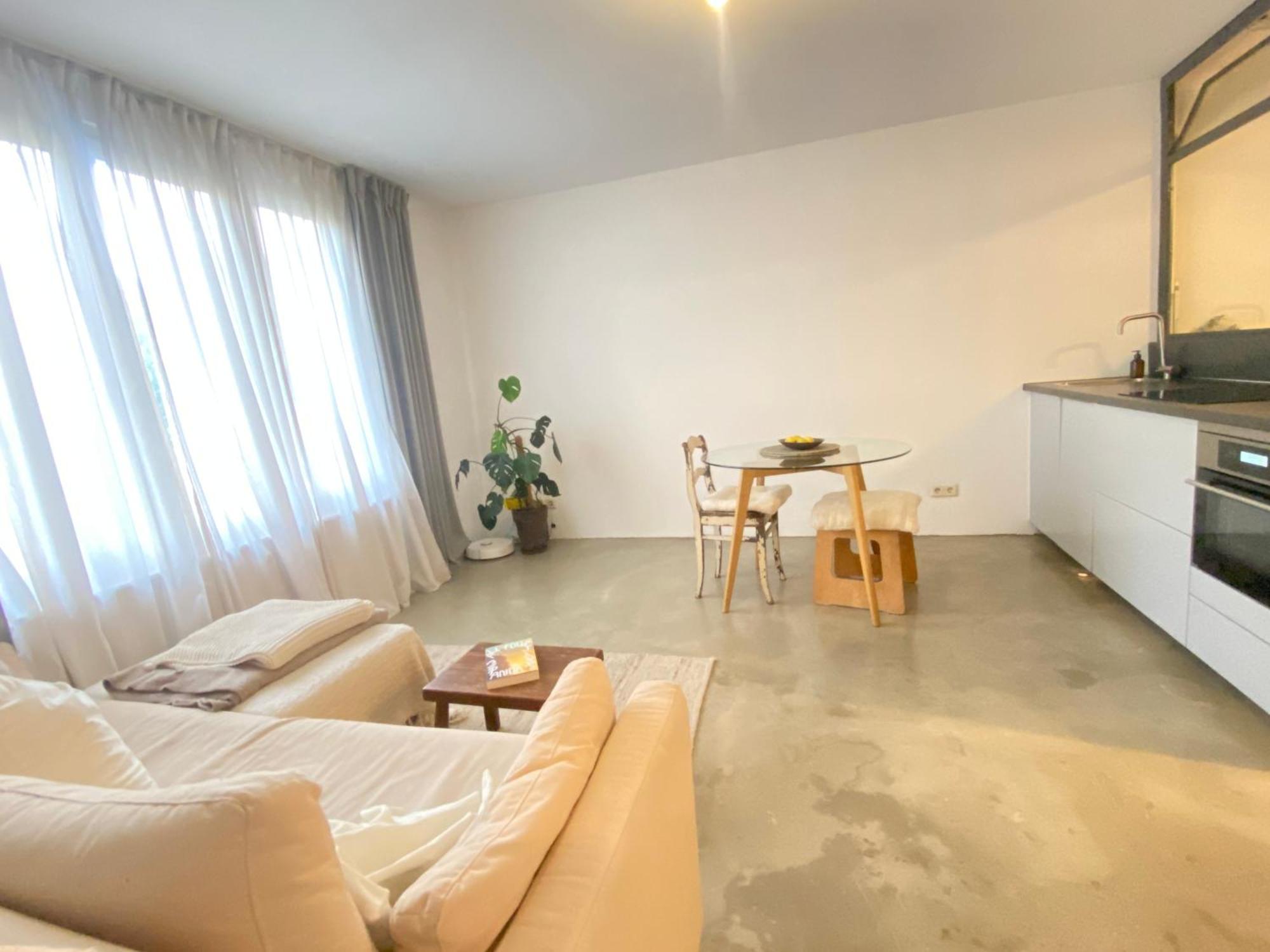 Modern Sunny Flat In Neukolln